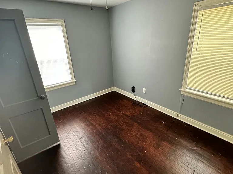 1509 Milton St — Photo 31