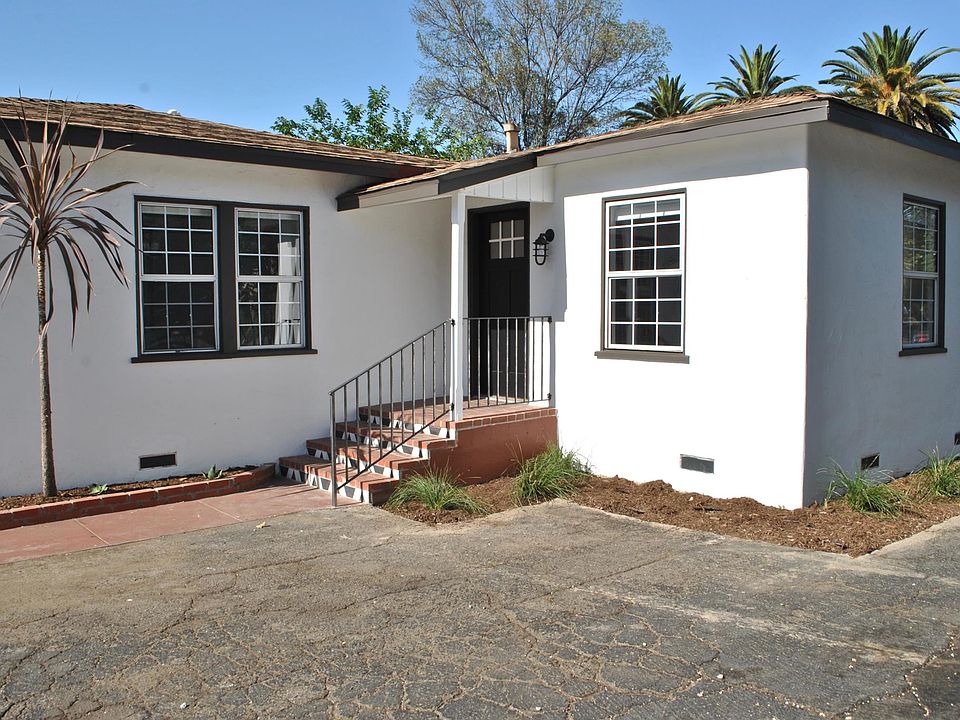 1st image of 107 W Matilija St