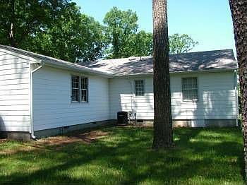 2nd image of 3212 Clay St
