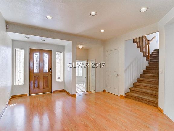 5th image of 7516 Heather Knoll Cir