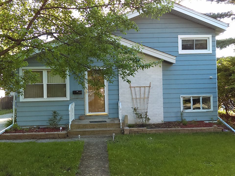 1st image of 328 Mission Ave