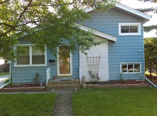 328 Mission Ave, Villa Park, IL 60181