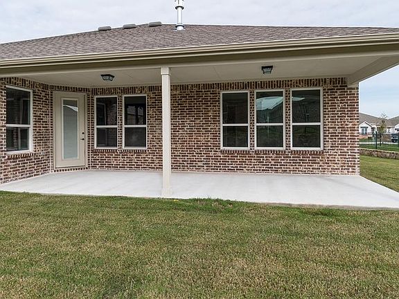 4th image of 1949 Vista Creek Dr