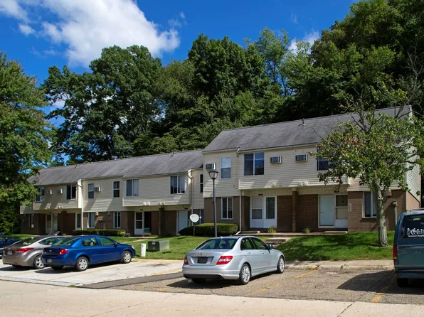 Indian Valley Apartments, 1928 Mohawk Pl #2-1889, Kent, OH 44240