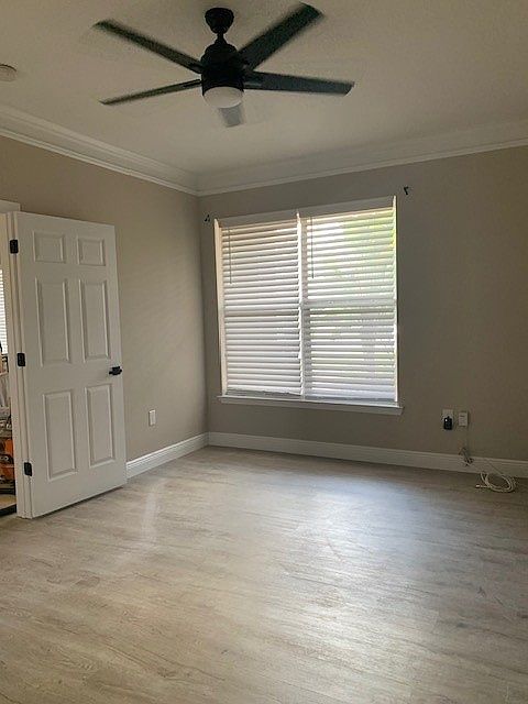 1st image of 592 100th Ave N APT 102
