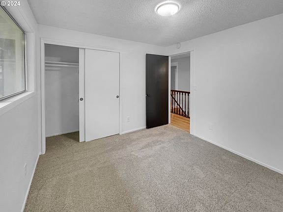 3rd image of 1150 Douglas Dr
