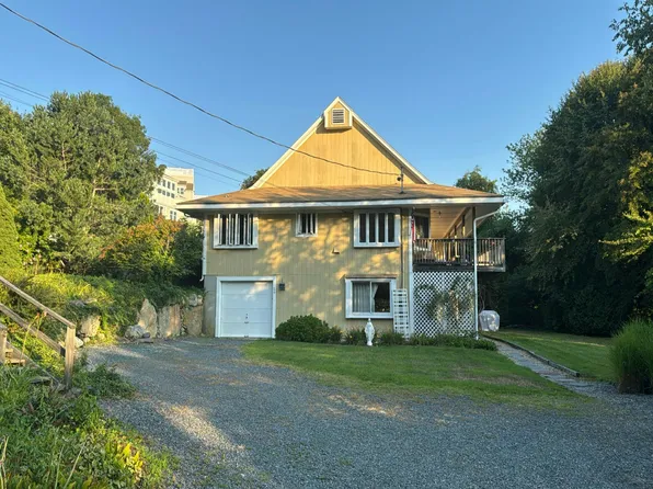 26 Dwight Rd, Marshfield, MA 02050