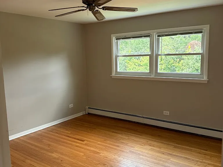 16W780 57th Ct — Photo 16