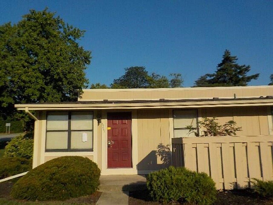 1st image of 5097 Castlewood Way #2