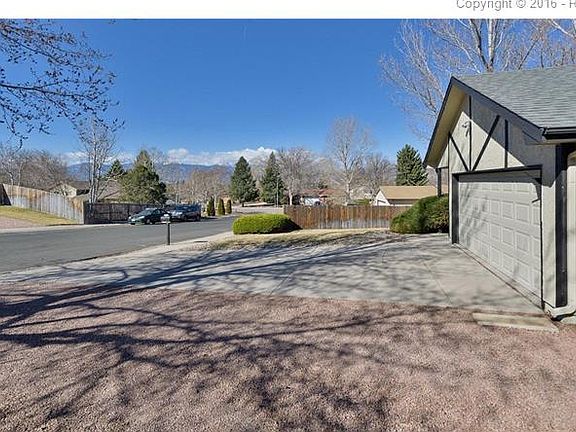3rd image of 5030 Bunk House Ln