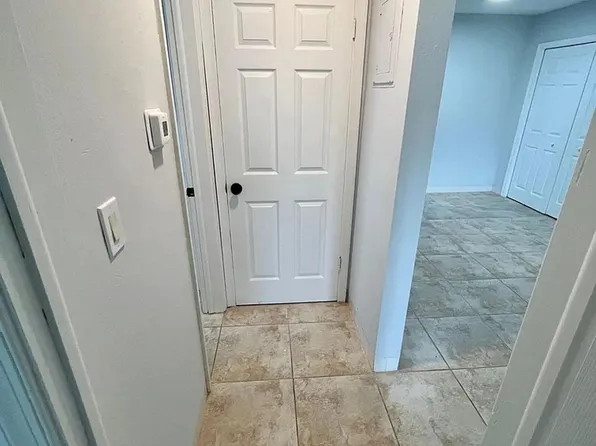 Lighthouse Points Apartments, 2813 NE 27th St APT 4, Lighthouse Point, FL 33064