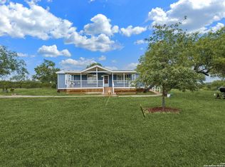 1332 W County Road 326, Jourdanton, TX 78026