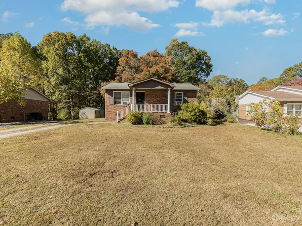 411 Town St, Landis, NC 28088