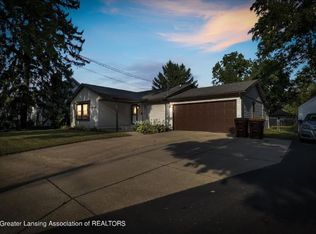 1966 Maple St, Holt, MI 48842