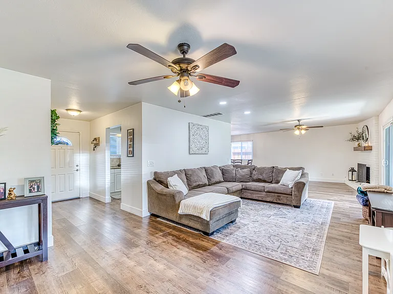 5776 N Feland Ave — Photo 16