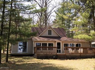 6651 S Bass Lake Blvd, Pentwater, MI 49449