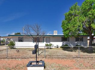 107 2nd St, Huachuca City, AZ 85616