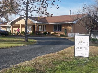 17438 1200 Rd, Altoona, KS 66710