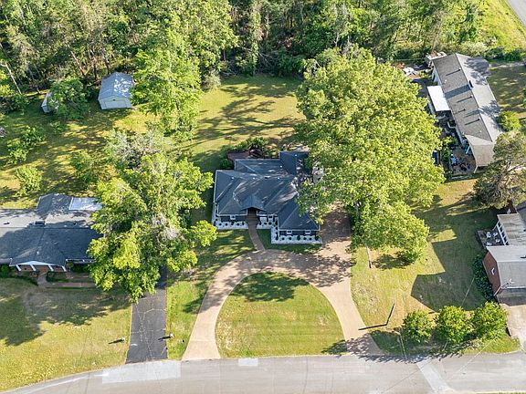 2nd image of 195 Yeiser Dr