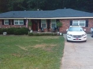 5215 Wildwood Ln, Douglasville, GA 30135