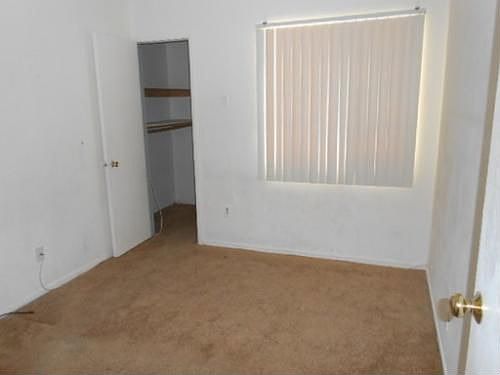5th image of 6196 Craigmont Ave