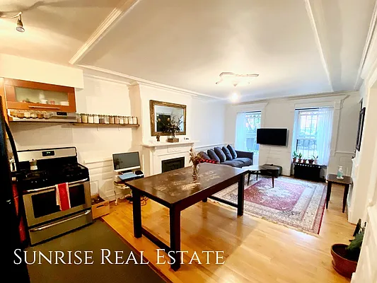 Rented by Sunrise Real Estate | media 24