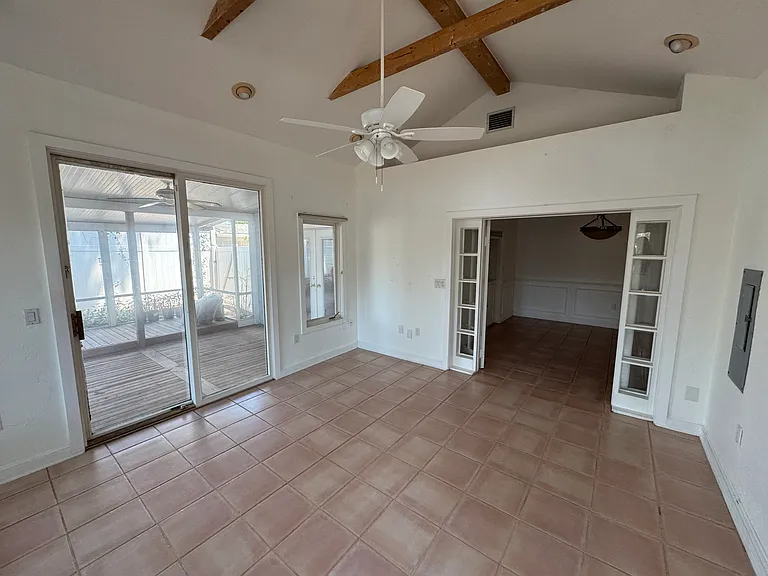 2325 Tangerine Dr — Photo 8