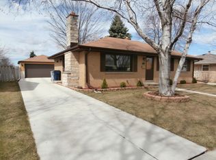 6653 N 90th St, Milwaukee, WI 53224