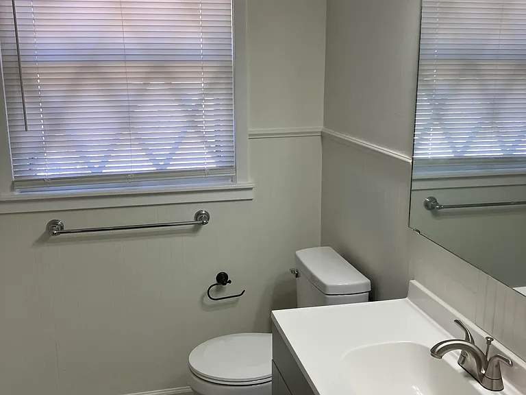 1225 Lambard Dr — Photo 5