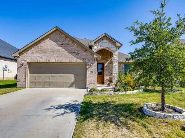 112 Everest Ct, Burleson, TX 76028