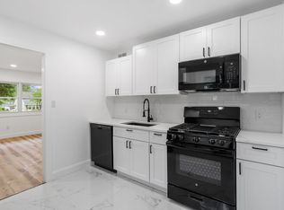 49 Farrell Ave, Ewing, NJ 08618