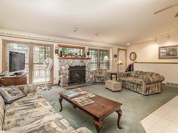4th image of 12735 Blackbird Ln