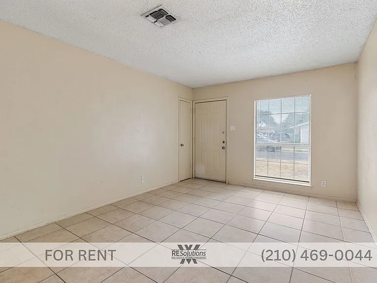 1523 Noble Oak Dr — Photo 28