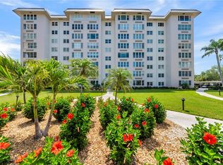 622 Edgewater Dr Unit 823, Dunedin, FL 34698