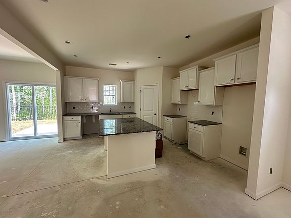 4th image of 731 Fountainbrook Ln