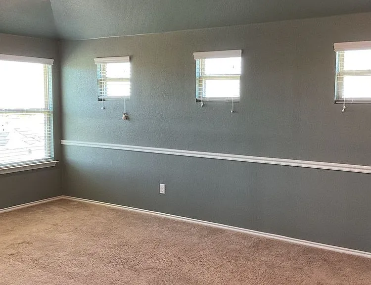 877 Ross Rd — Photo 11