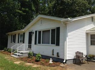 147 Taylor St, Granby, MA 01033