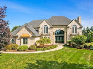 1851 Ridgewood Cir, Saline, MI 48176