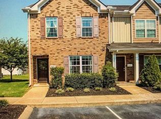 2022 Debonair Ln, Murfreesboro, TN 37128