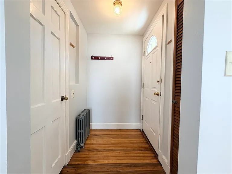 25 Brookside Rd — Photo 9