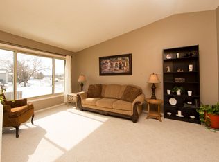 16068 Foliage Ave, Rosemount, MN 55068