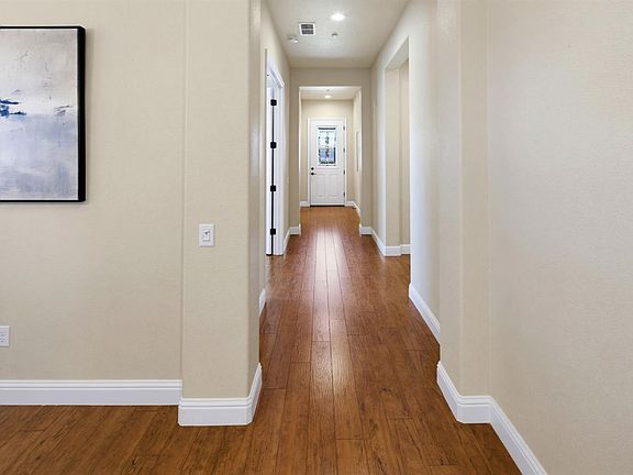 4th image of 333 Lixton Ct