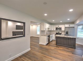 5145 E Melwood Ct, Decatur, IL 62521