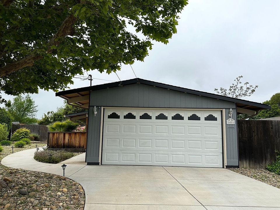 1st image of 1411 Stonewood Pl