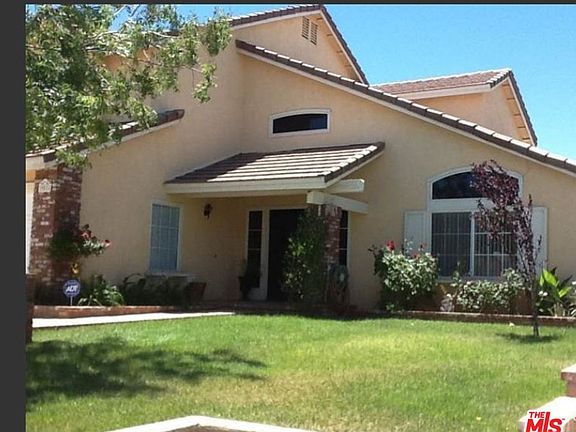 3rd image of 39511 Chaumont Ct