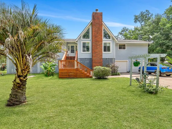 258 Pinetree Rd, Midway, GA 31320