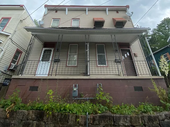 219-221 Independence St, Cumberland, MD 21502