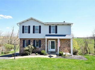 252 Parkwood Cir, Canonsburg, PA