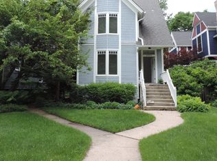 2020 Orrington Ave, Evanston, IL 60201