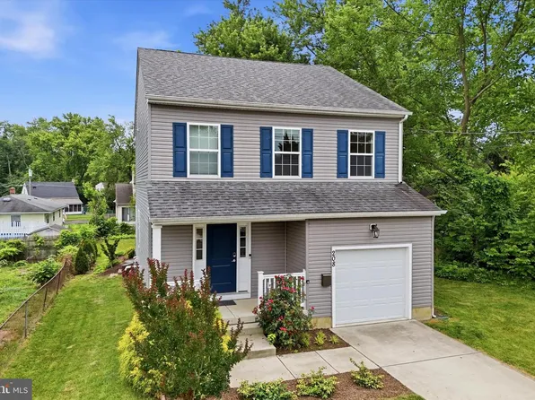 208 E Lafayette Ave, Magnolia, NJ 08049